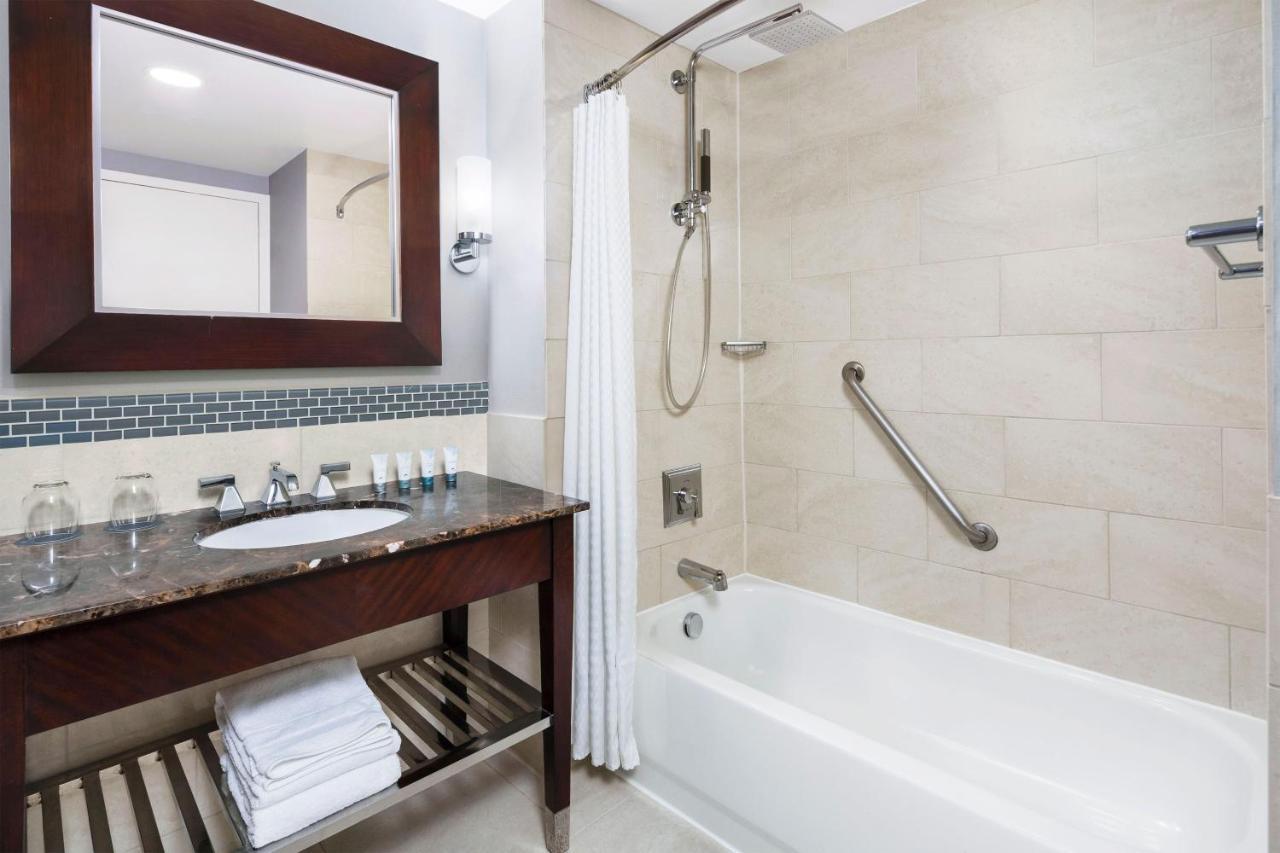 Hotel The Westin Washington National Harbor Extérieur photo